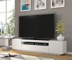 Szafka RTV Aura 200cm uniwersalna, wisząca lub stojąca, biały mat - stojąca w aranzacji