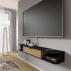 Szafka RTV wisząca Icarus 156cm, czarny mat / dąb artisan - w aranżacji salonu 1