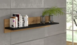 Półka wisząca Nuka G 100cm, dąb artisan / czarny mat - w aranżacji