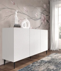 Komoda Ravenna PB 3D 150cm, biały mat / biały połysk - nogi metalowe czarne szpilka - w aranżacji