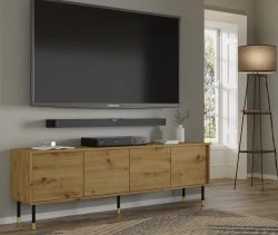 Szafka RTV Sherwood 4D 180cm, dąb artisan - nogi metalowe czarne ze złotymi zdobieniami - w aranżacji