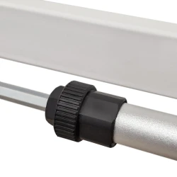 Teleskopowy łącznik mechanizmu napędu biurka BIMOTION, biały metalowy stelaż, zbliżenie na konstrukcję.