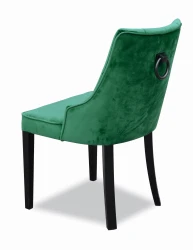 Pikowane krzesło z kołatką do salonu w stylu glamour K92 zielone - nogi czarne - tył